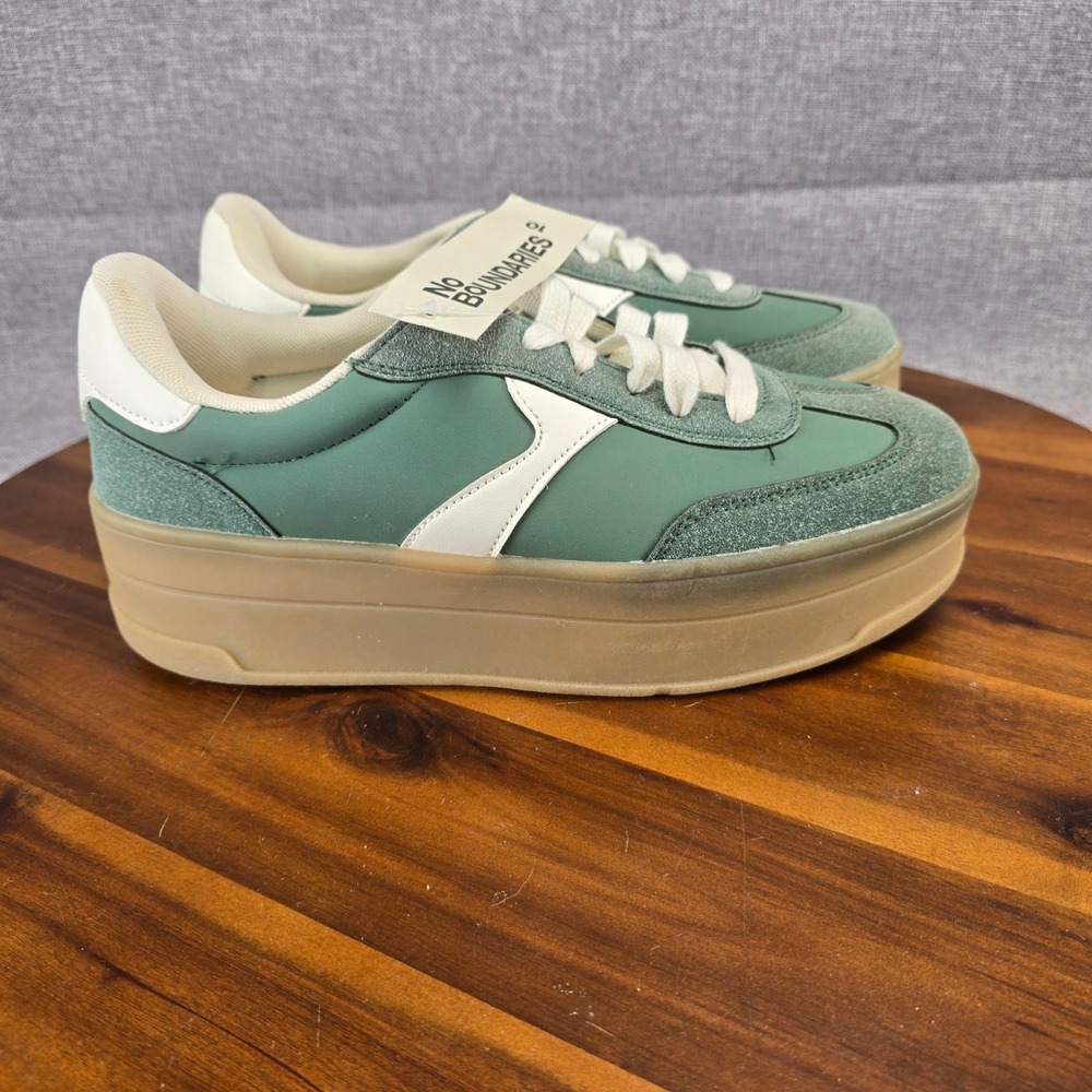 No Boundaries Womens Platform Sneakers Sage Green Gum Sole WMNB25AC002 Size 10